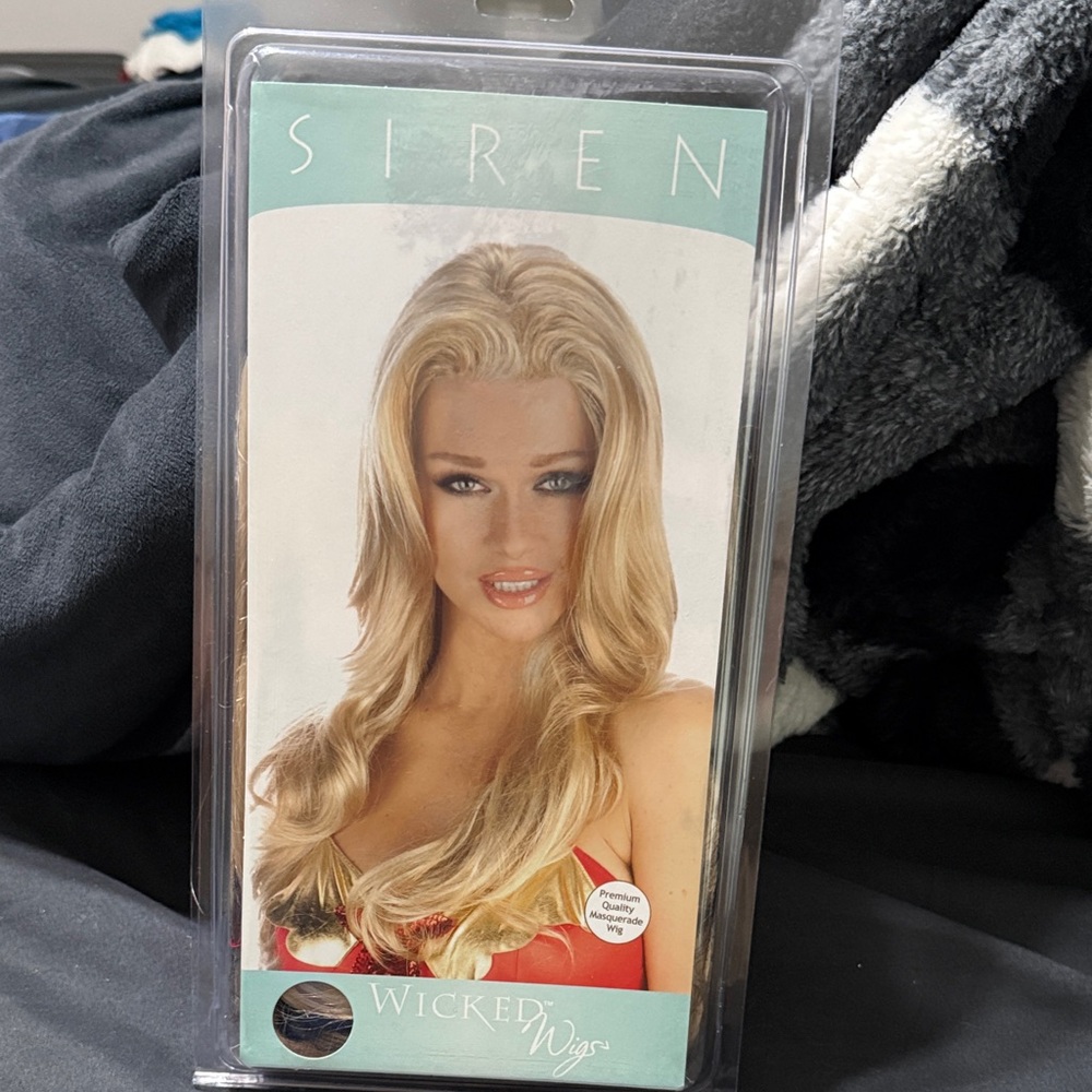 Siren Blonde Wig by